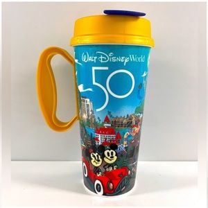 Disney World 50th Anniversary plastic mug/cup w/ lid. Perfect for a cold drink!